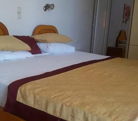 Apartment Flat With 2 Rooms,2 Baths And Seaview Kalymnos Town