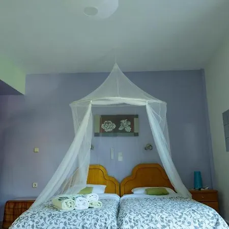 Melina's Sunset-romantic Flat With 2 Rooms,2 Baths And Seaview * Myrties
