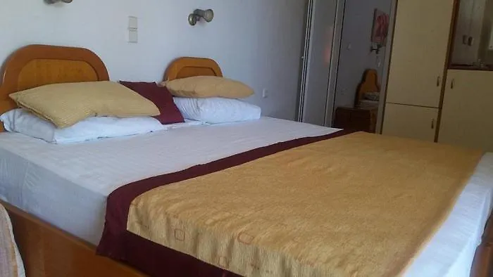 Apartment Flat With 2 Rooms,2 Baths And Seaview Kalymnos Town