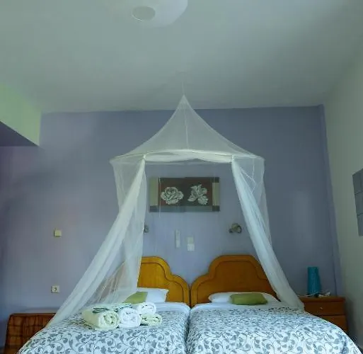 Flat With 2 Rooms,2 Baths And Seaview * Kalymnos Town